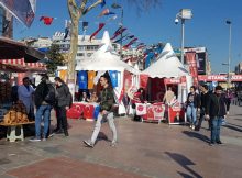 Economy, security under spotlight as Turks set for local polls