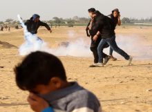 إصابة 60 فلسطينيا في مسيرات العودة