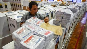 More than 270 poll workers dead from overwork after Indonesian election